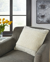 Warmstead Furniture - Ashley Furniture - Rowcher Pillows - Pillow / Gray/White - A1001004P